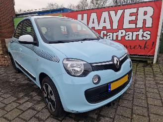 occasion passenger cars Renault Twingo 1.0 sce collection 2018/6