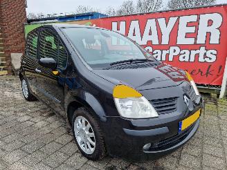 Unfall Kfz Sonstige Renault Modus 1.2 16v expression luxe 2004/12