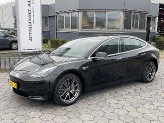 begagnad bil auto Tesla Model 3 Standard RWD Plus 2020/12