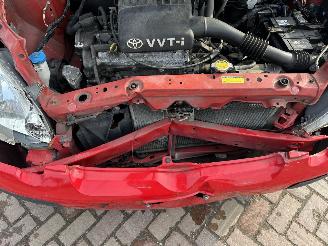 Toyota Yaris 1.0 VVT-i picture 15