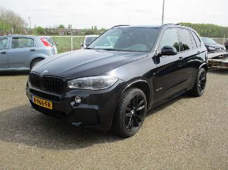 schade BMW X5 XDRIVE40D High Executive REST BPM 2200 EURO