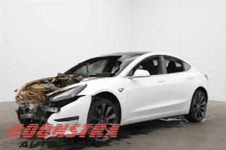 krockskadad bil bedrijf Tesla Model 3 Model 3, Sedan, 2017 Performance AWD 2020/9