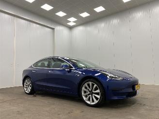 schade Tesla Model 3 Standard Plus 60 kWh RWD