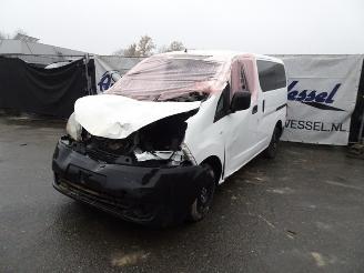 skadebil bromfiets Nissan Nv200 1.5 WATERSCHADE 2019/8
