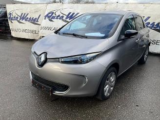 voitures voitures particulières Renault Zoé  2014/12