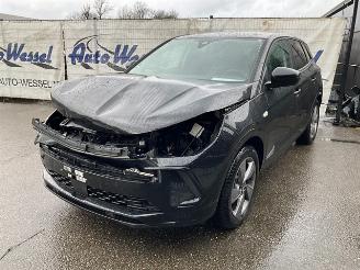 schade Opel Grandland 1.6 GS Line Plug-in Hybrid