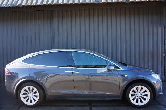 skadebil auto Tesla Model X 75D 75kWh 245kW  AWD Luchtvering Base 2018/9