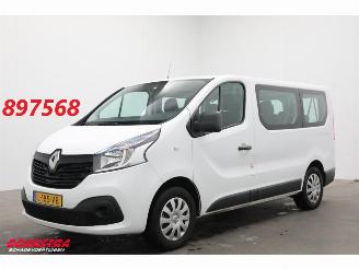 skadebil auto Renault Trafic Passenger 1.6 dCi 9-Pers Expression Energy Airco 2017/11