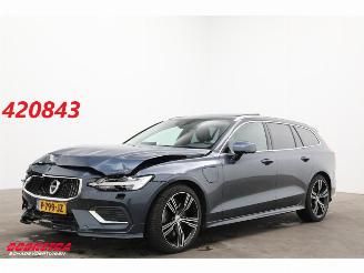 dommages Volvo V-60 T8 Recharge AWD Inscription H/K Memory HUD 360° Pano LED 51.927 km!