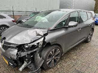 skadebil brommobiel Renault Grand-scenic 1.3 TCE  Intens  Automaat 2019/6