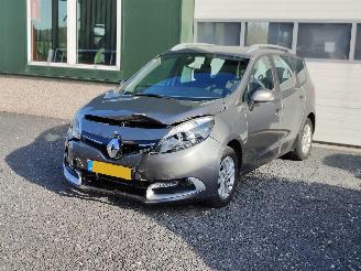 Vrakbiler auto Renault Grand-scenic 1.2 TCe 96kw  7 persoons Clima Navi Cruise 2014/3