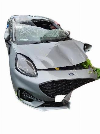 Schade scooter Ford Puma ST Line 2021/5