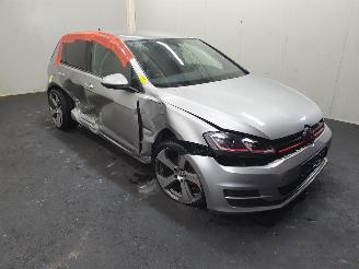 skadebil auto Volkswagen Golf 5G 1.2 TSI Comfortline 2015/3