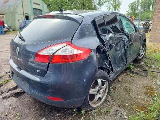 uszkodzony samochody osobowe Renault Mégane DCI 110 ECO2 EXPRESSION 2012/3