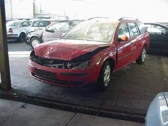 damaged ford mondeo 1.8 81kw wagon