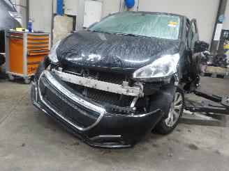 uszkodzony samochody osobowe Peugeot 208 208 I (CA/CC/CK/CL) Hatchback 1.2 Vti 12V PureTech 82 (EB2F(HMZ)) [60k=
W]  (03-2012/12-2019) 2016