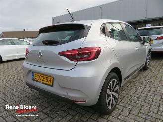 dommages motocyclettes  Renault Clio 1.0 TCe 90 Equilibre 2022/12