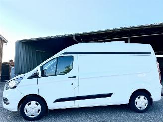 démontage scooters Ford Transit Custom 320 2.0 TDCI 105pk 6-bak L2/H2 Trend euro.6 - navi - airco - cruise - pdc v+a - stoel + voorruitverwarming - ideaal voor camper ombouw 2018/5