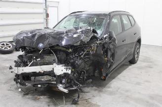 Vaurioauto  passenger cars BMW X1  2023/5