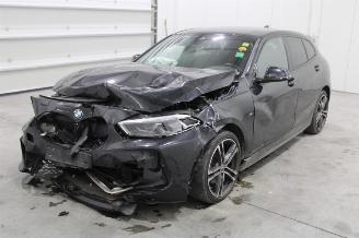 skadebil motor BMW 1-serie 116 2021/2