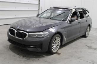 skadebil auto BMW 5-serie 530 2023/8