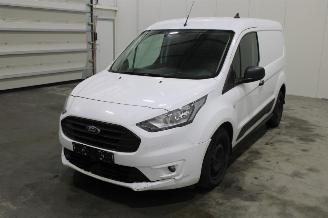 Salvage car Ford Transit Connect  2022/9