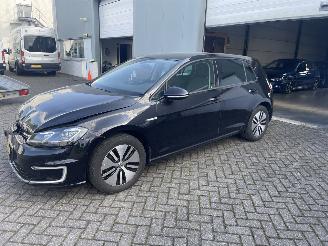 krockskadad bil bedrijf Volkswagen e-Golf 61434KM NAP!! 2017/11