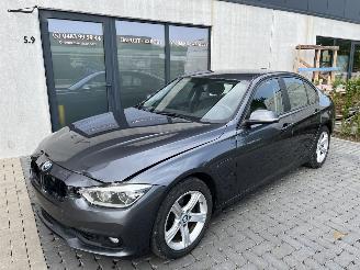 schade BMW 3-serie BMW 330e 2016