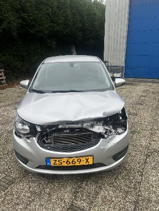 krockskadad bil bedrijf Opel Karl 1.0 ecoFLEX 120 Jaar Edition    41119 nap 2019/7