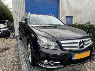 schade Mercedes C-klasse 220cdi automaat BUSINESS  ZONDER MOTOR COMPLEET KENTEKEN