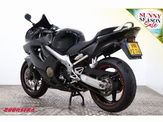 Honda  CBR 600F Dominator picture 4