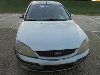damaged passenger cars Ford Mondeo Mondeo III, Sedan, 2000 / 2007 2.0 TDCi 130 16V 2002/11