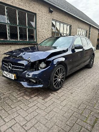 Coche accidentado Mercedes C-klasse estate 350 e 2018/1