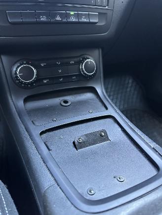 Mercedes B-klasse 220 d Ambition picture 17