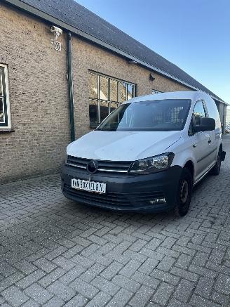 uszkodzony samochody osobowe Volkswagen Caddy TDI L1H1 Comfortline 2016/7