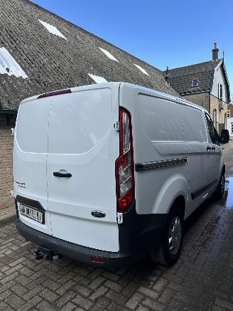 Ford Transit Custom picture 5