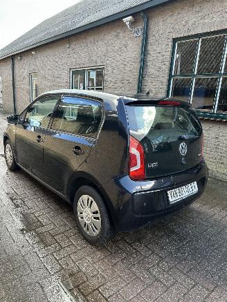 Volkswagen Up!  picture 5