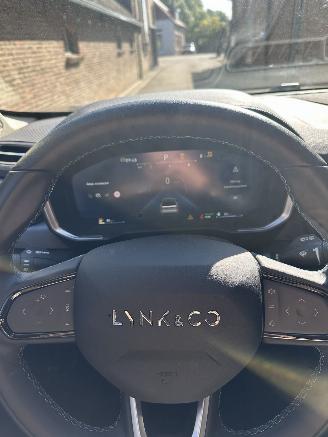 Lynk & Co 01  picture 12