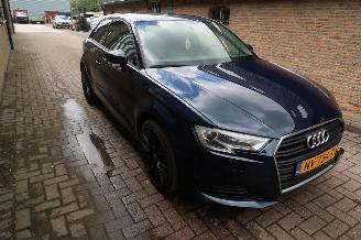 Vaurioauto  passenger cars Audi A3 Audi A3 1.4 TFSI CoD Pro Line 2017/6