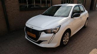 uszkodzony samochody osobowe Peugeot 208 Peugeot 208 1.2 PureTech Active 2022/8