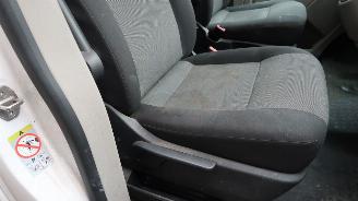 krockskadad bil bedrijf Volkswagen Transporter Volkswagen Transporter 2.0 TDI L2H2 Highline 2019/4