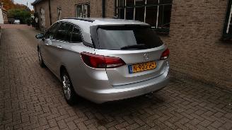 Opel Astra Opel Astra Sports Tourer 1.2 Business Edition picture 4