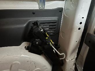 Renault Kangoo Z.E. Maxi picture 21