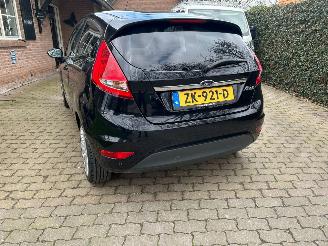 Ford Fiesta 1.25 Titanium picture 8