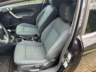 Ford Fiesta 1.25 Titanium picture 18