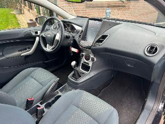 Ford Fiesta 1.25 Titanium picture 10