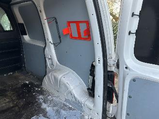 Volkswagen Caddy 2.0 TDI L1H1 BMT Trendline picture 15