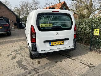 Peugeot Partner GERESERVEERD!!!120 1.6 BlueHDi 100 L1 Première picture 8