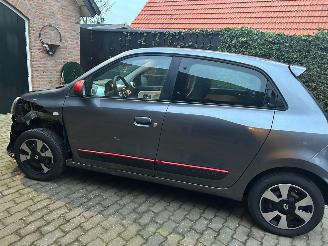 Renault Twingo 1.0 SCe Collection picture 13