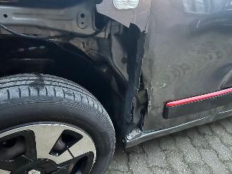 Renault Twingo 1.0 SCe Collection picture 11